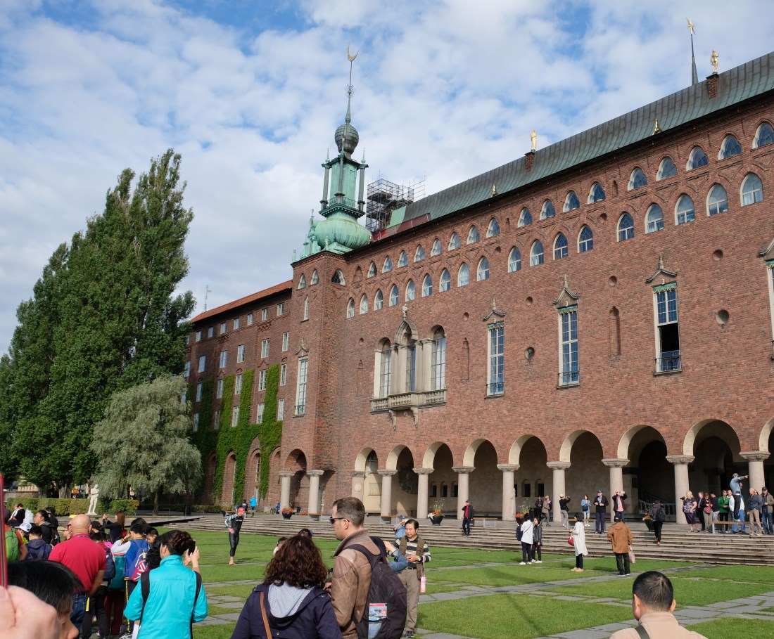 1A74B35A-97E4-4F7B-BF52-282E6CCDFCA0