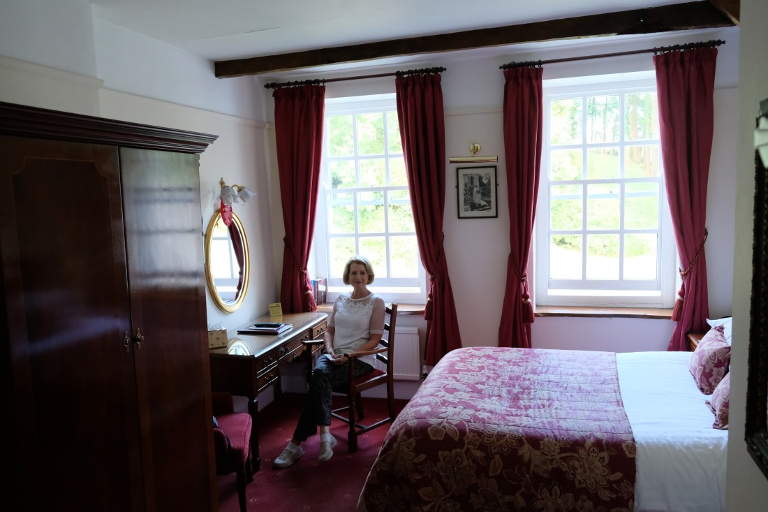 367BE1EB-4DF7-4331-9160-DD47C9941BF0