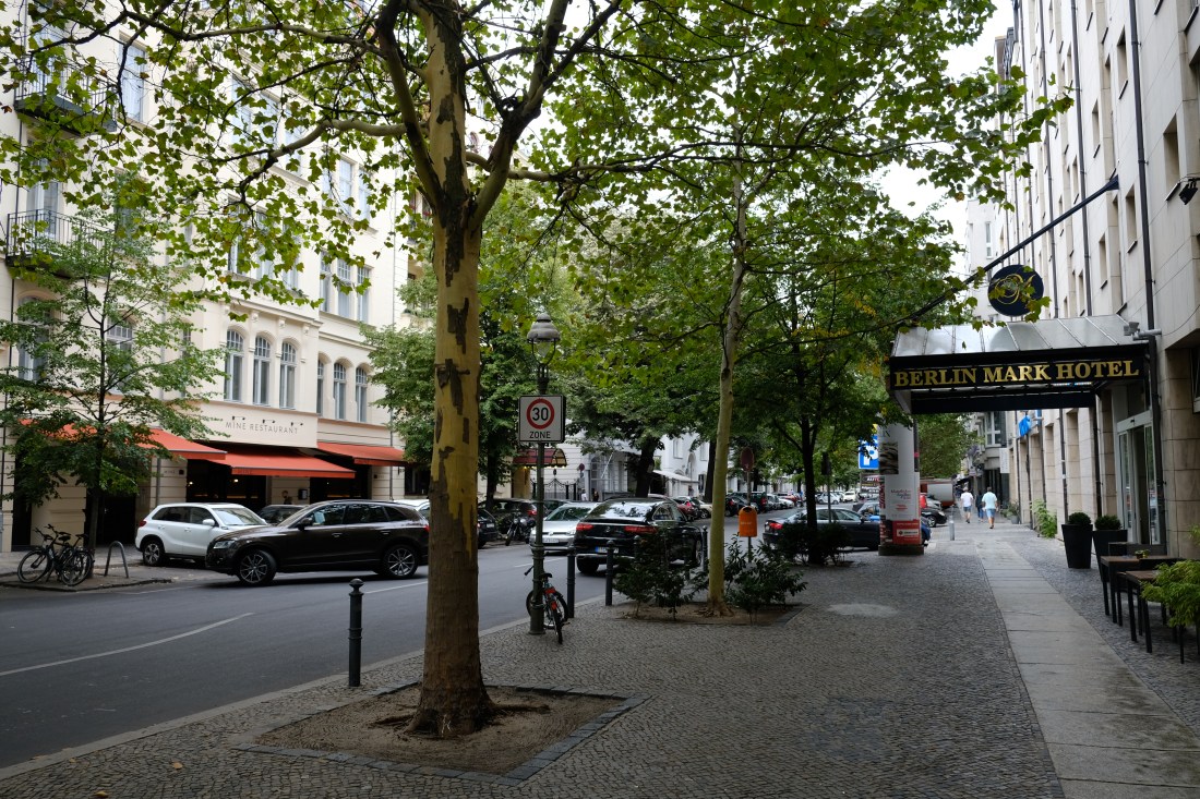 4A728CBA-E355-4047-8059-9D066F52DF6E