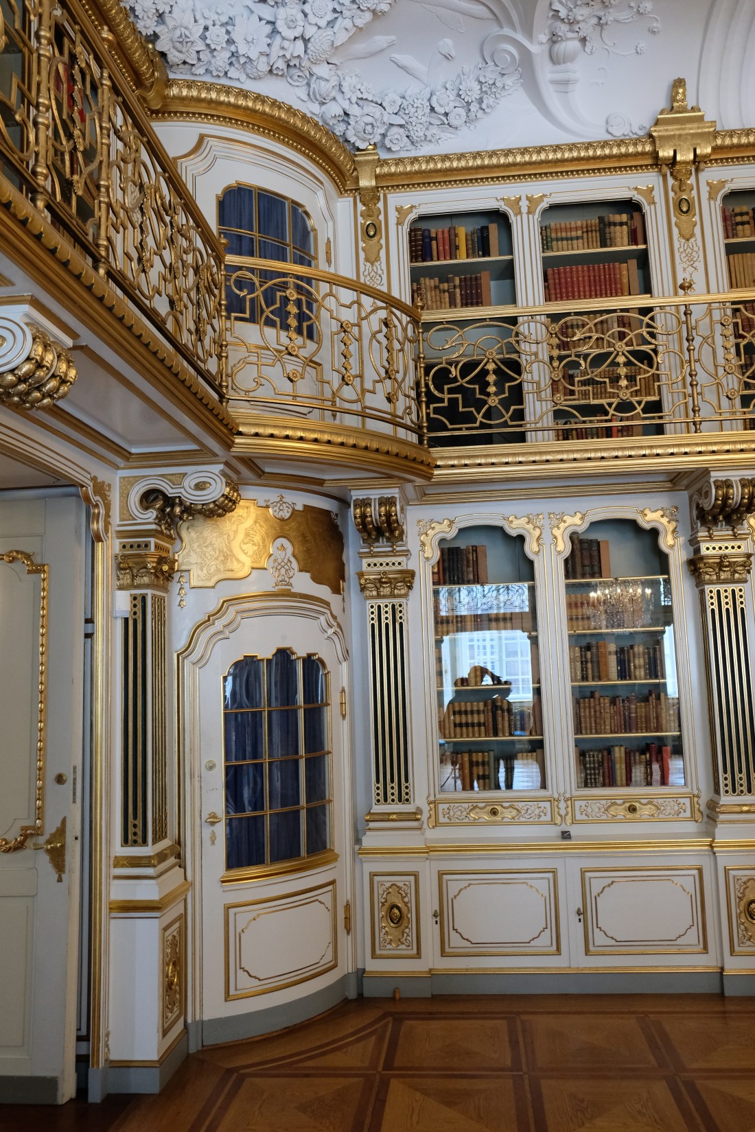 4E158887-E542-4957-B7E9-86E718DB339C