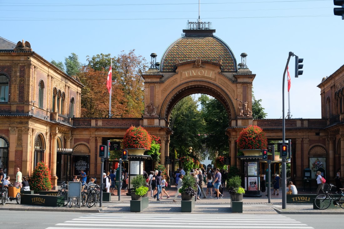 70AAA884-1380-40CF-8708-B681B5DC5BE7