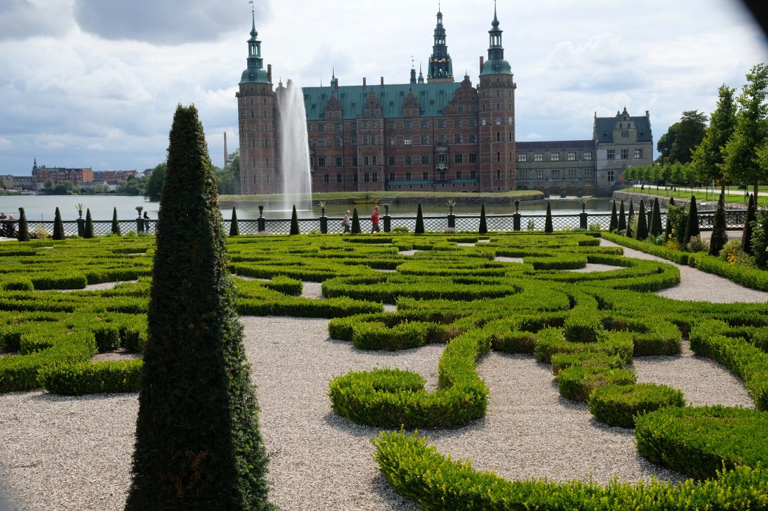 849D0611-C8D3-4819-890A-132C1FAA5F44