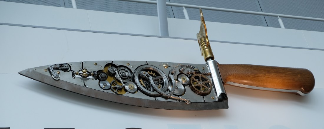 AB89F63F-557B-4FEF-B857-F7FD24921240