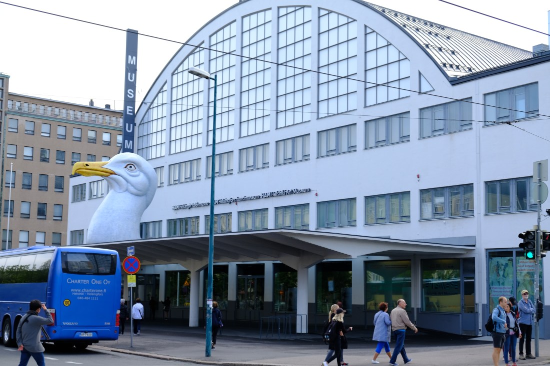 B021EC44-64BD-4E0C-BF31-8924522FF43C