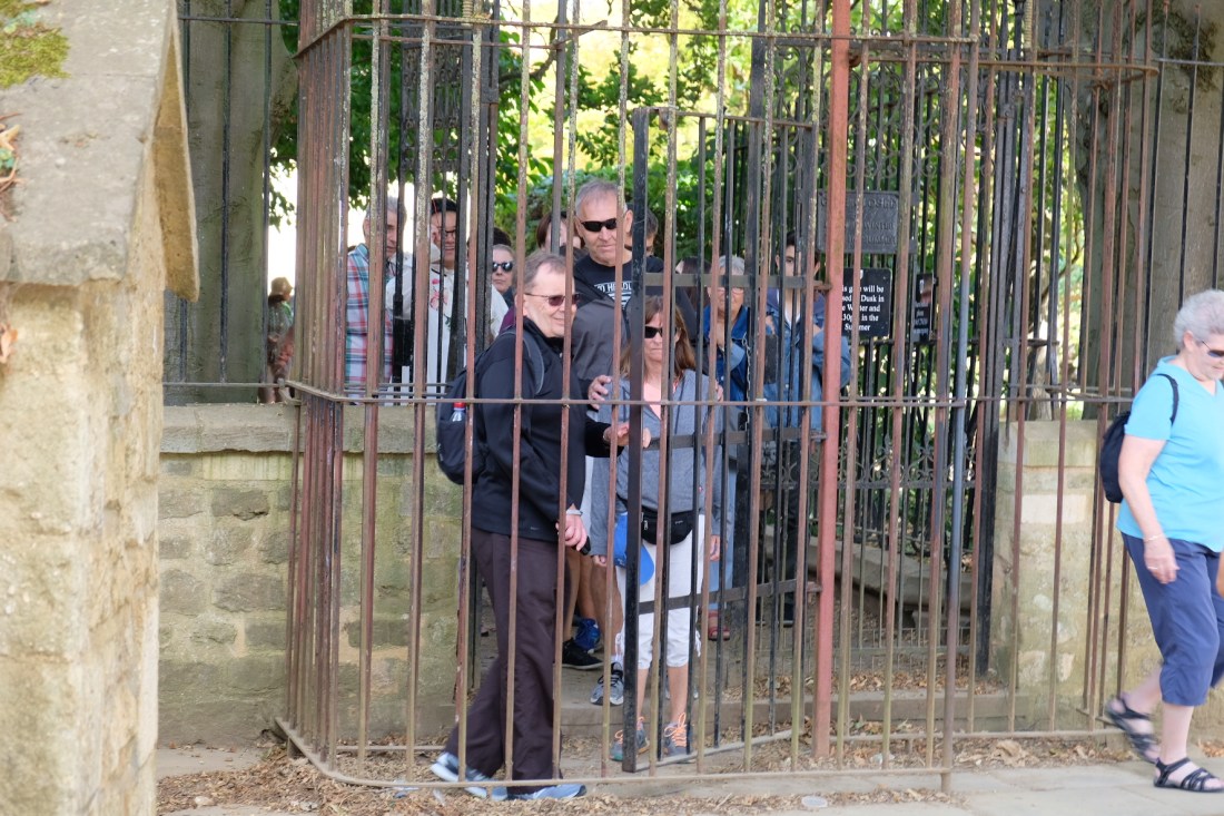 C05DCACA-A928-467D-A21B-8E65391CF773