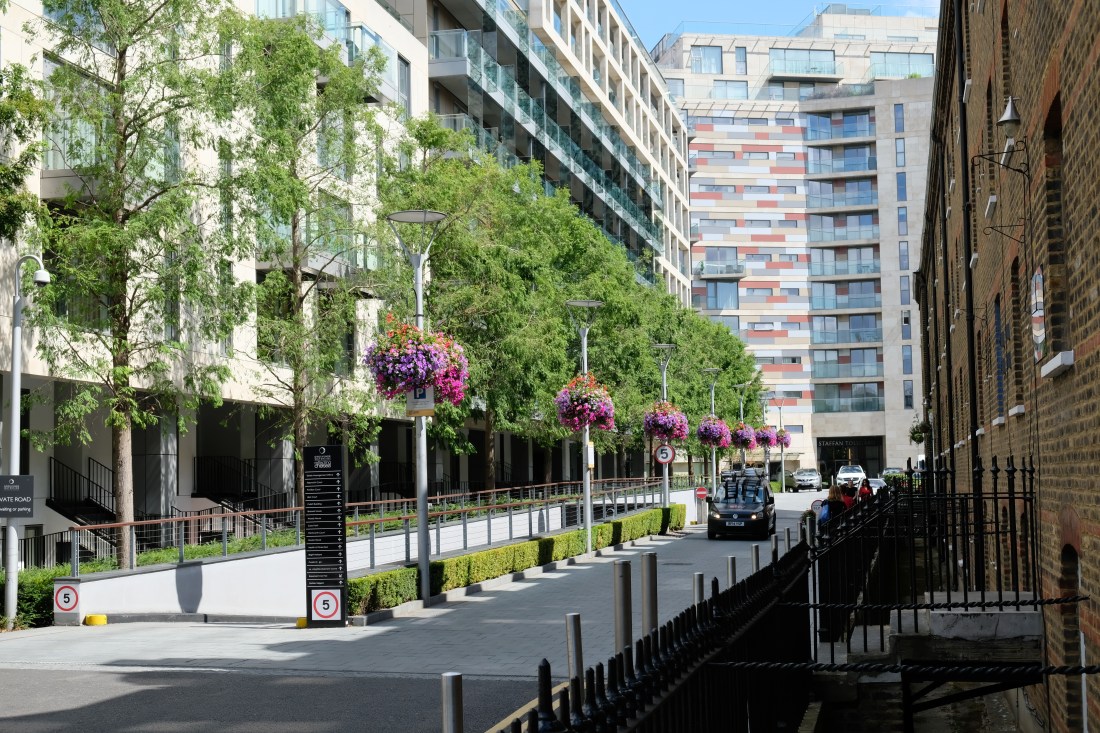 E4E1325C-4475-4911-8CE2-F01E2DFABE84